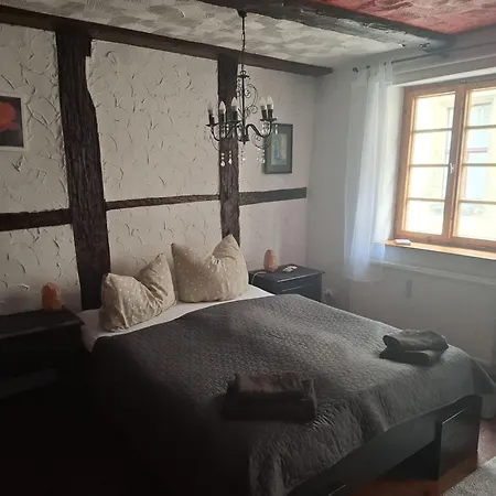 Kleine Auszeit Am Rathaus Апартаменты Кведлинбург