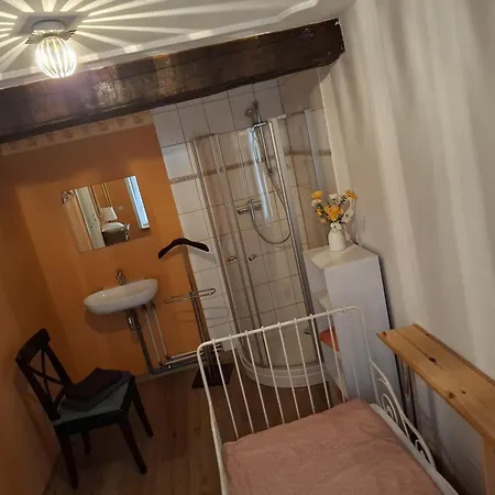 Апартаменты Kleine Auszeit Am Rathaus *